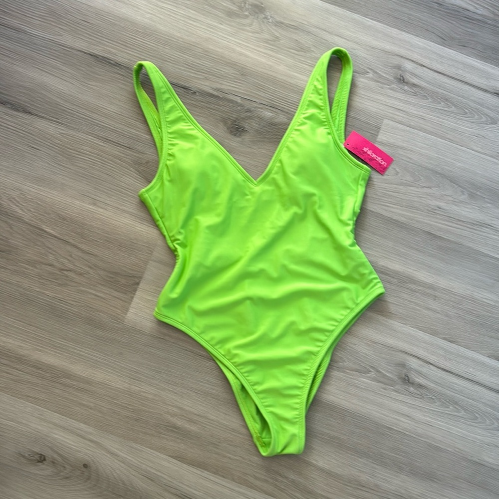 Xhilaration one piece swimming suit